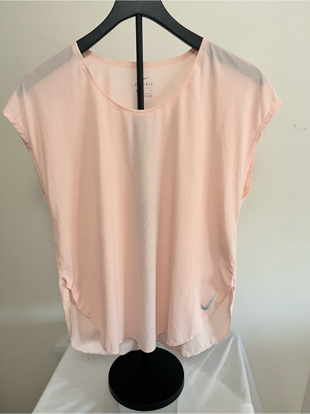 Nike Women's Pale Pink Performance Tank Top